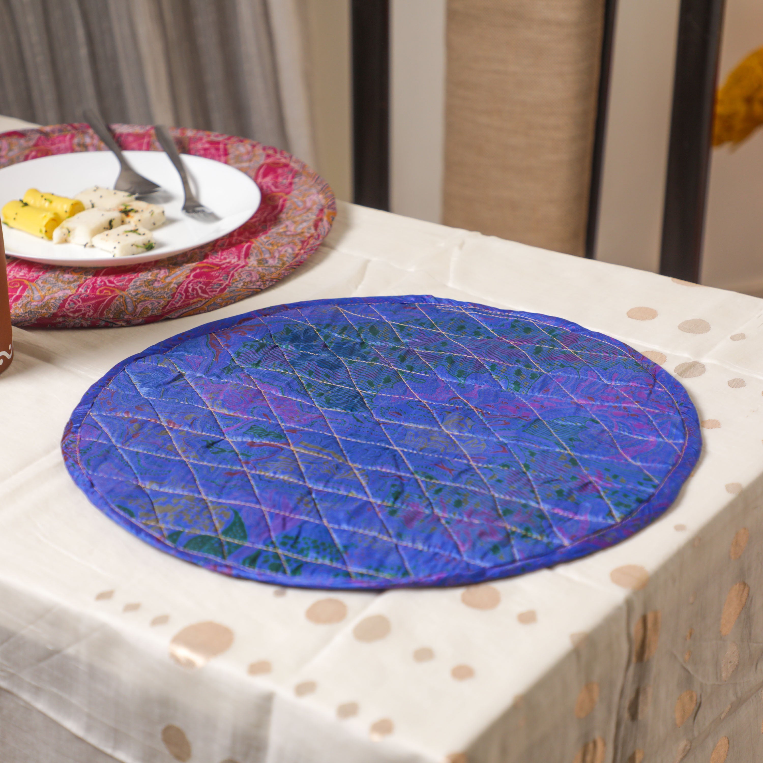Cotton placements for dining table